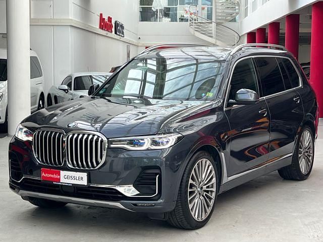 Arktikgrau brillanteffekt Gebraucht 2019 BMW X7 Performance SUV | 54.990 € (Teuer) - Bild 1/4