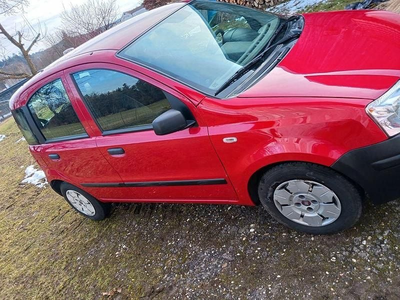 Gebraucht Fiat Panda 54 PS (39 kW) 2009 Rot Kleinwagen