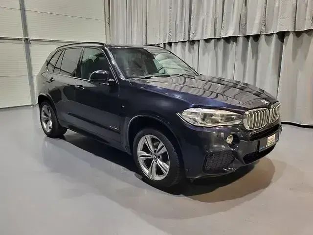 Gebraucht BMW X5 M Sport 313 PS (230 kW) 2018 Carbonschwarz metallic SUV