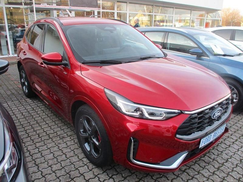 Rot Neu 2025 Ford Kuga ST-Line X SUV | 43.990 € - Bild 1/4