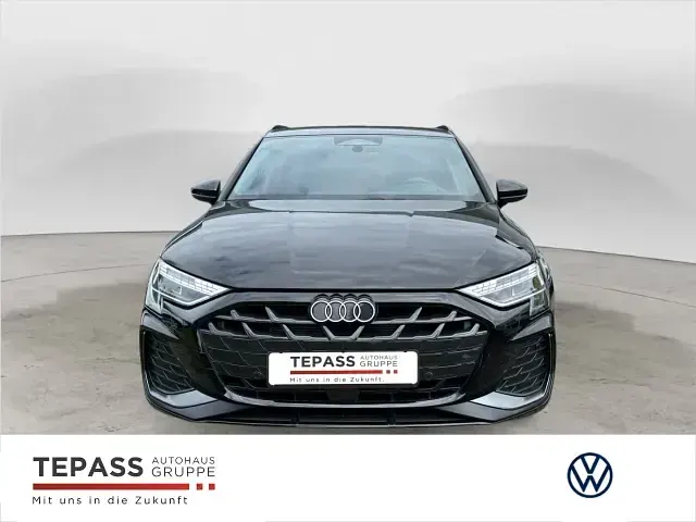Gebraucht Audi A3 S-Line 150 PS (110 kW) 2025 Schwarz Limousine