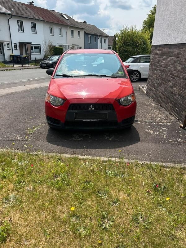 Rot Gebraucht 2009 Mitsubishi Colt Kleinwagen | 1.000 € (Superpreis) - Bild 1/4