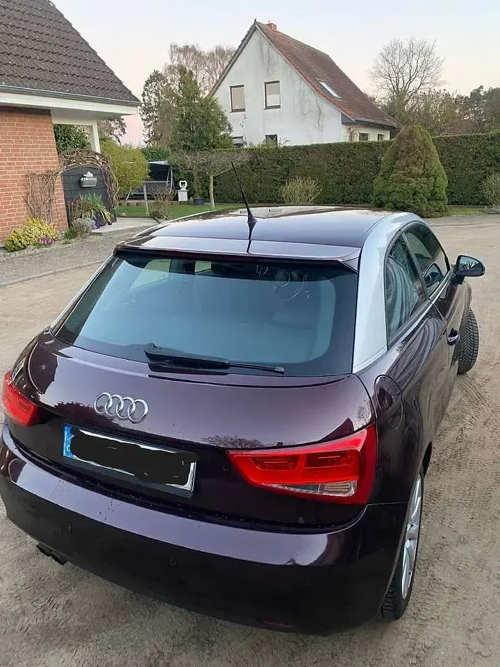 Second-hand Audi A1 Ambition 122 CP (89 kW) 2011 Mov Hatchback