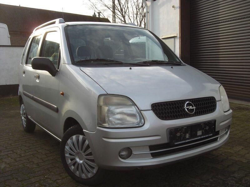 Silber Gebraucht 2002 Opel Agila Kleinwagen | 2.900 € - Bild 1/4