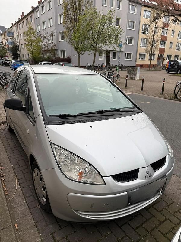 Gebraucht Mitsubishi Colt 75 PS (55 kW) 2005 Silber Kleinwagen