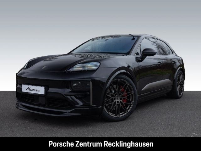 Tiefschwarzmetallic Gebraucht 2024 Porsche Macan Turbo SUV | 123.690 € (Guter Preis) - Bild 1/3
