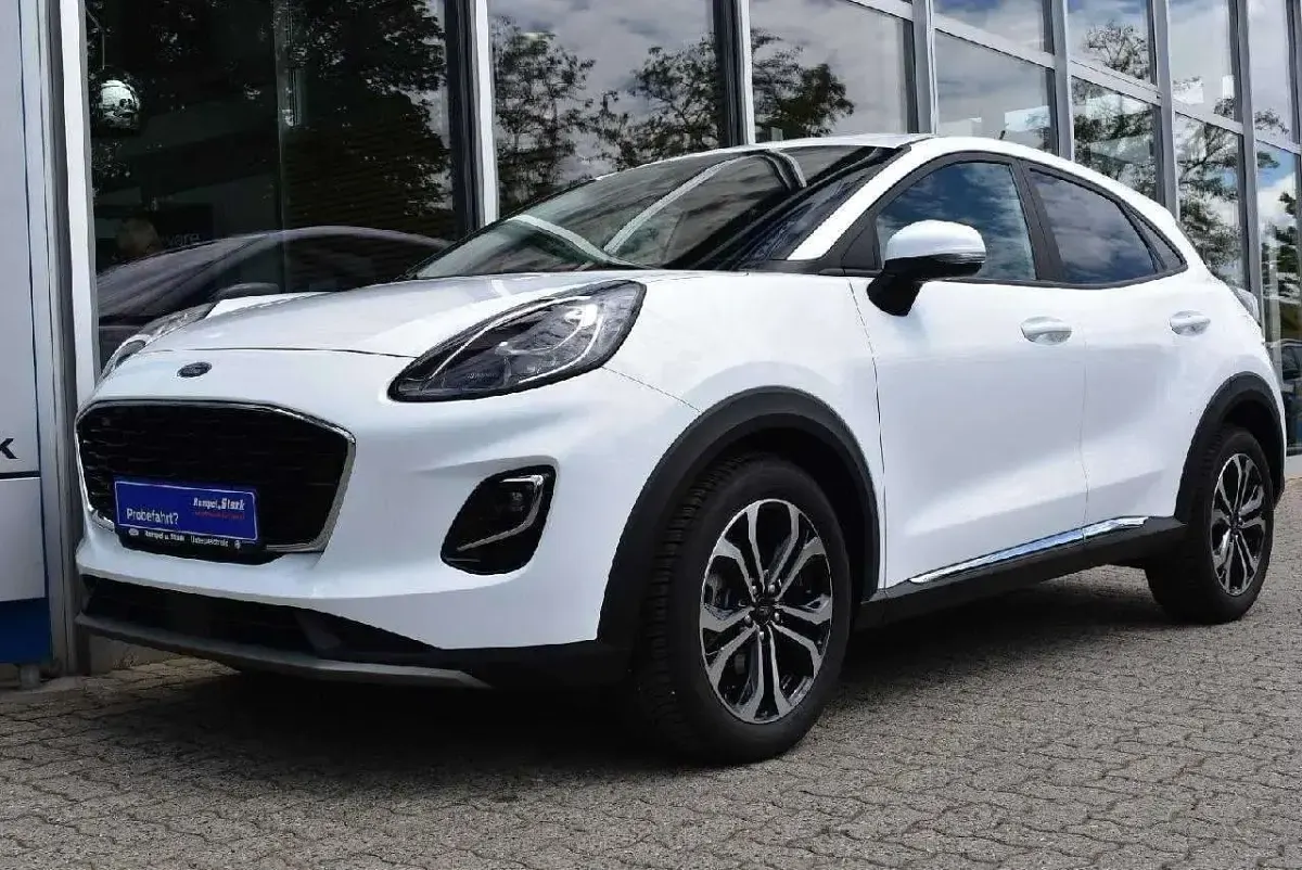 Gebraucht Ford Puma Titanium 125 PS (91 kW) 2024 Frostweiß SUV