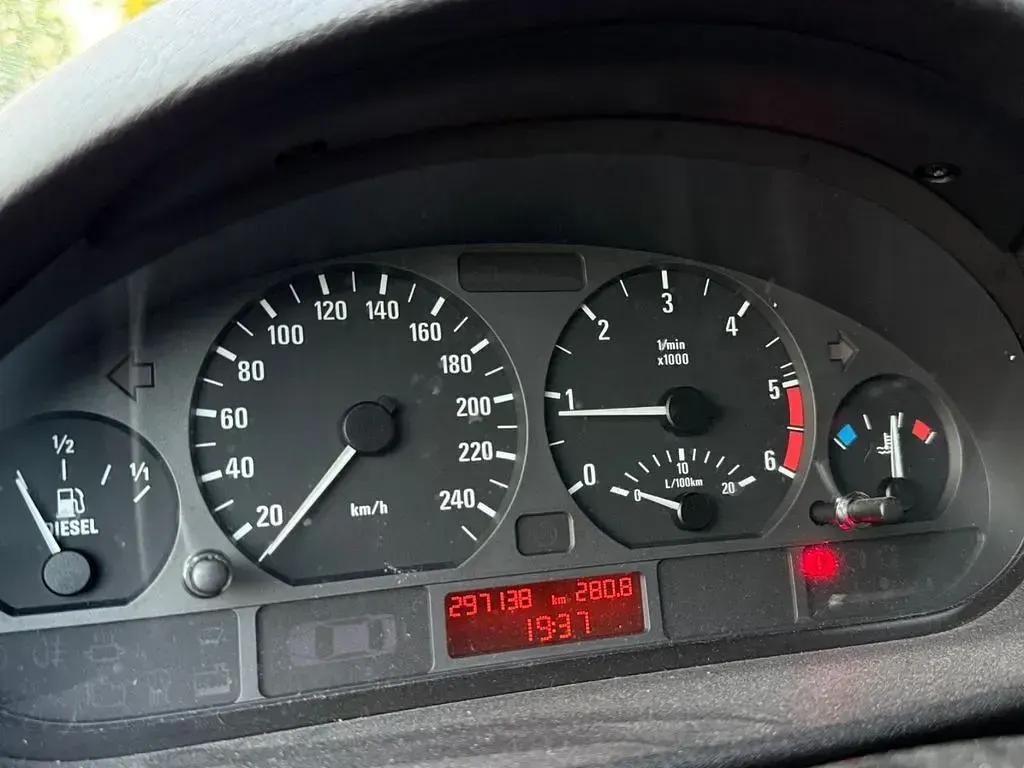 Gebraucht BMW 320 Performance 150 PS (110 kW) 2005 Blau Kombi
