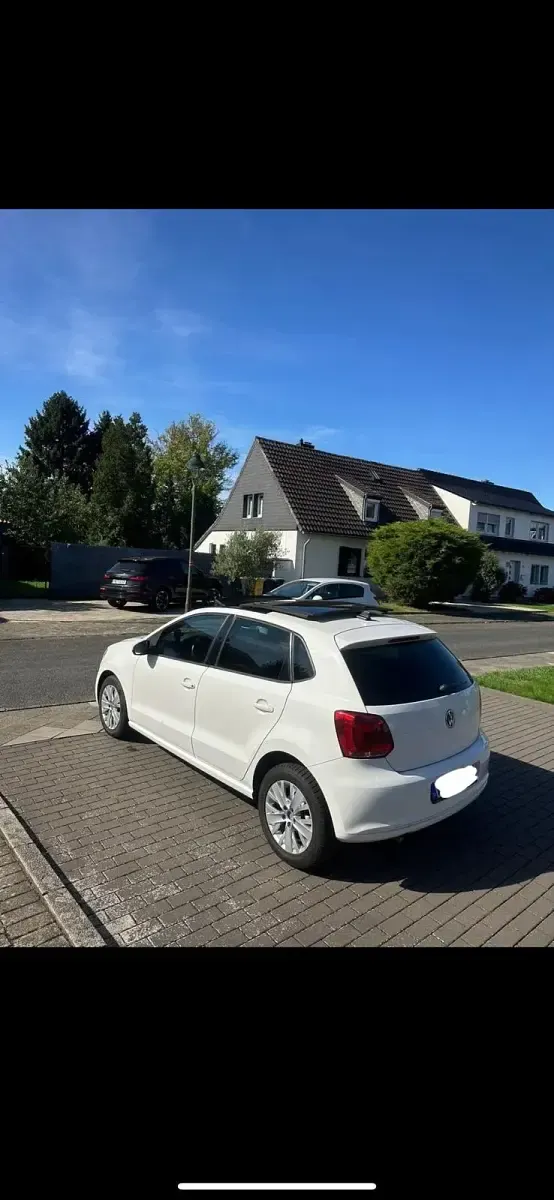 Gebraucht VW Polo Comfortline 90 PS (66 kW) 2012 Weiß Kleinwagen