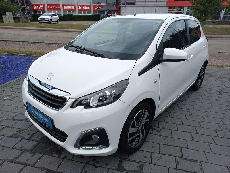 Weiß Gebraucht 2017 Peugeot 108 Active Kleinwagen | 7.950 € (Fairer Preis) - Bild 1/4