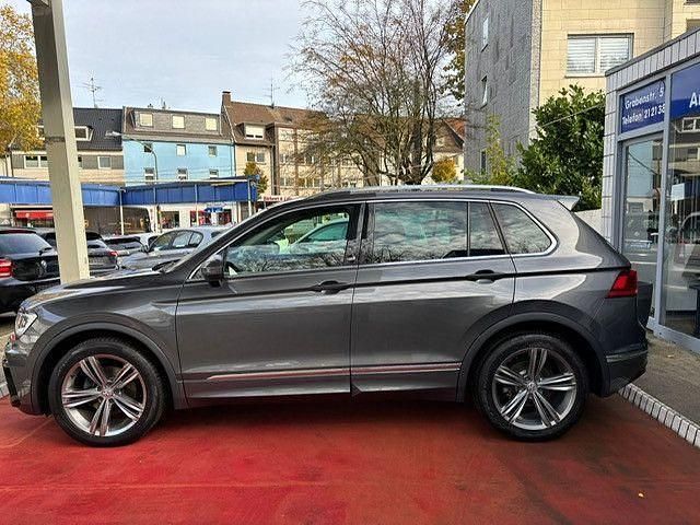Gebraucht VW Tiguan Sound 150 PS (110 kW) 2017 Grau SUV