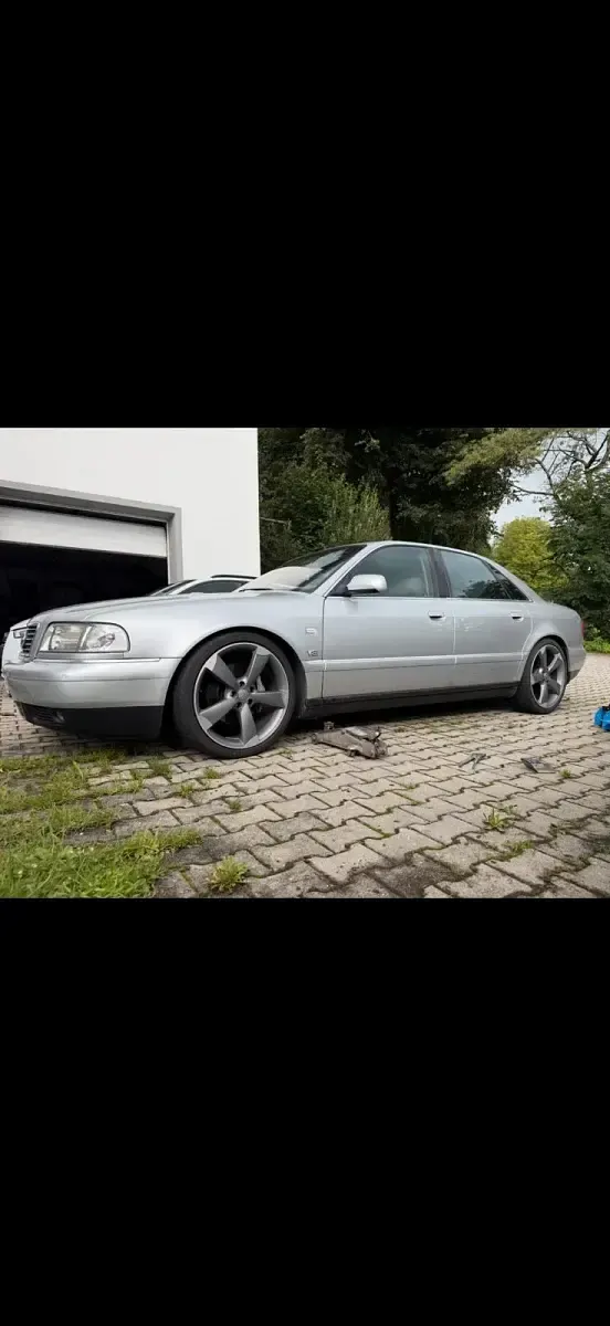Gebraucht Audi A8 260 PS (191 kW) 1999 Silber Limousine