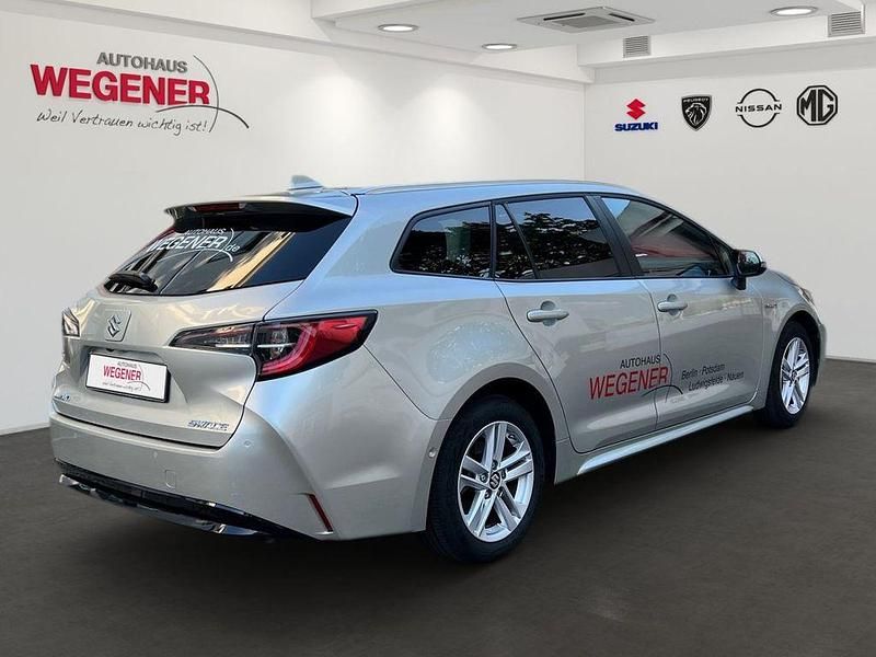 Gebraucht Suzuki Swace Comfort+ 122 PS (89 kW) 2022 Precious silver Kombi