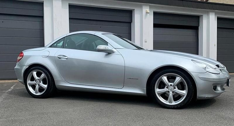 Silber Gebraucht 2005 Mercedes 200 Cabrio | 9.999 € - Bild 1/4