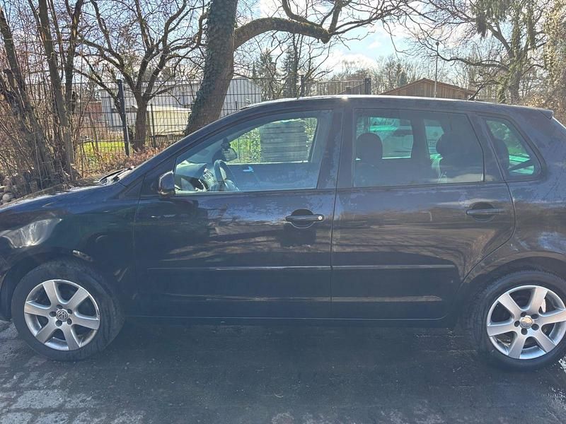 Gebraucht VW Polo Trendline 69 PS (50 kW) 2009 Schwarz Kleinwagen