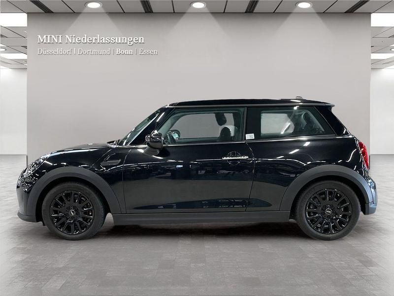 Gebraucht Mini ONE 102 PS (75 kW) 2022 Schwarz Kleinwagen
