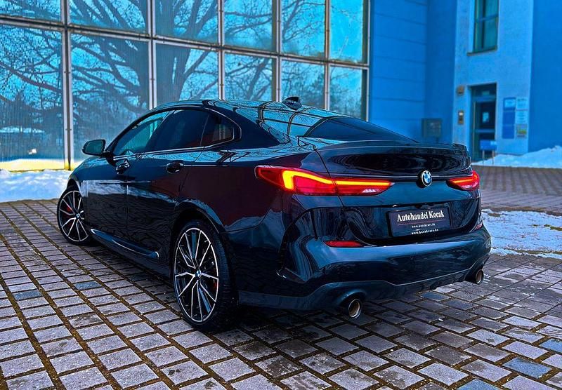 Gebraucht BMW 220 M Sport 178 PS (130 kW) 2024 Schwarz Limousine