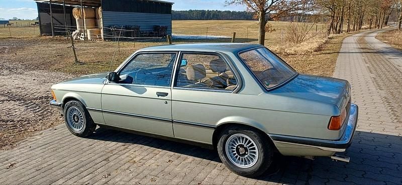 Gebraucht BMW 315 75 PS (55 kW) 1983 Grün Kleinwagen