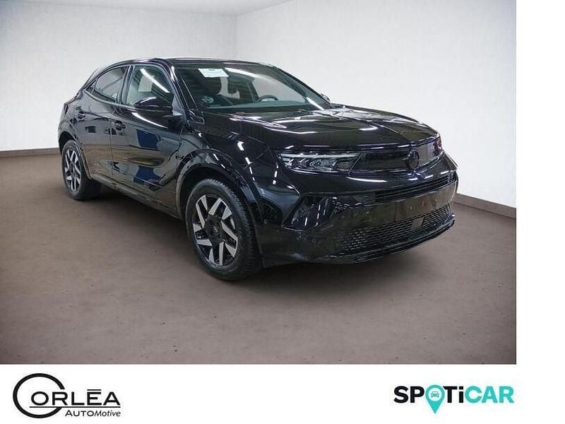 Gebraucht Opel Mokka 131 PS (96 kW) 2025 Lackierung schwarz perla nera/ SUV