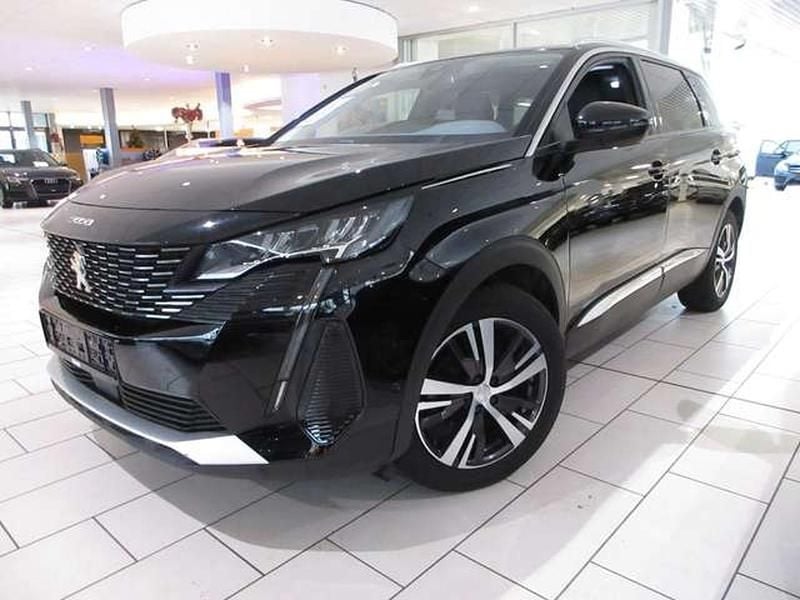 Gebraucht Peugeot 5008 Allure 131 PS (96 kW) 2021 Schwarz SUV