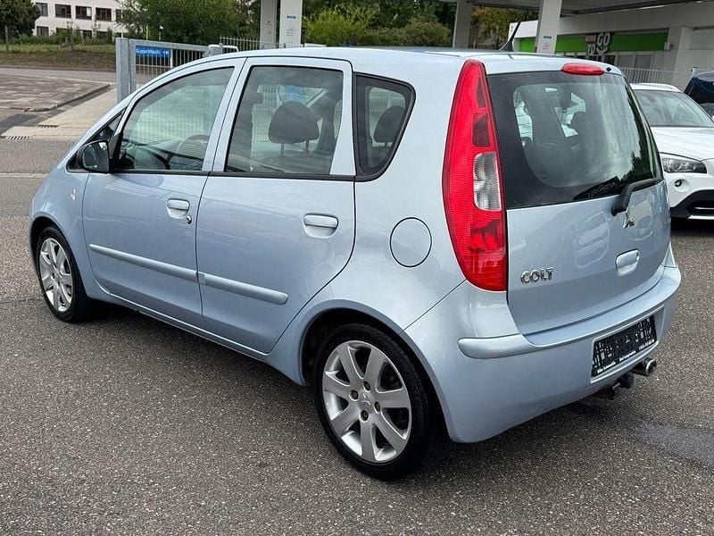 Gebraucht Mitsubishi Colt Instyle 109 PS (80 kW) 2004 Blau Limousine