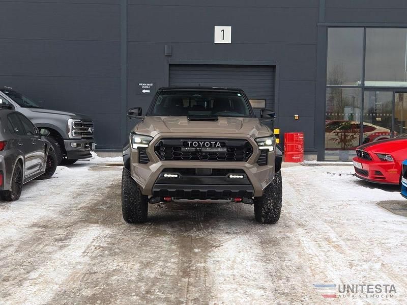 Neu Toyota Tacoma 326 PS (239 kW) 2026 Braun Abholung