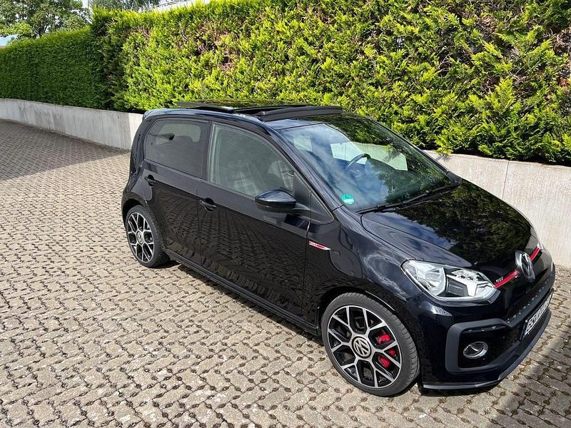 Schwarz Gebraucht 2018 VW up! GTI Kleinwagen | 12.700 € (Guter Preis) - Bild 1/4