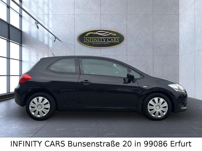 Gebraucht Toyota Auris Sol 97 PS (71 kW) 2009 Schwarz Kleinwagen