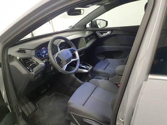 Gebraucht Audi Q4 e-tron Ambiente 210 kW (286 PS) 2025 Kieselgrau SUV