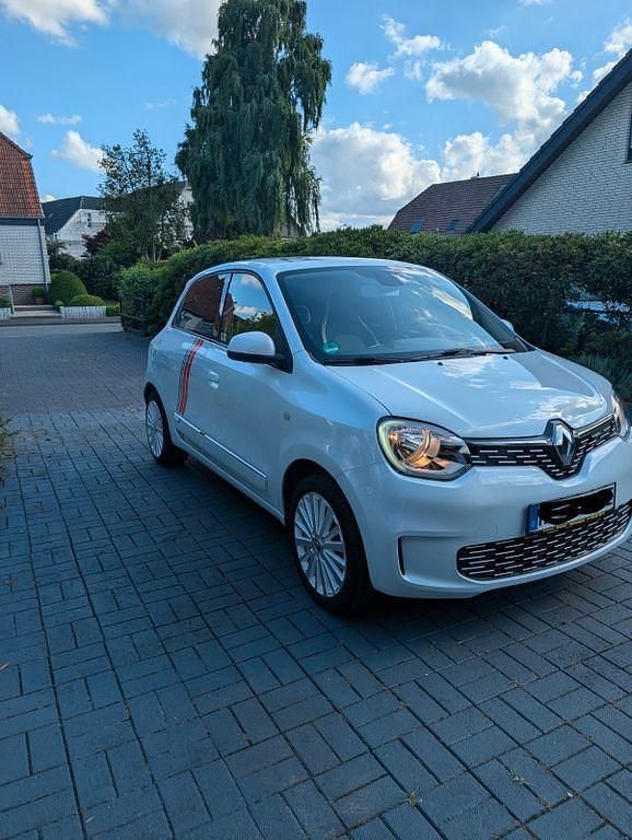 Weiß Gebraucht 2021 Renault Twingo Kleinwagen | 13.100 € (Fairer Preis) - Bild 1/4
