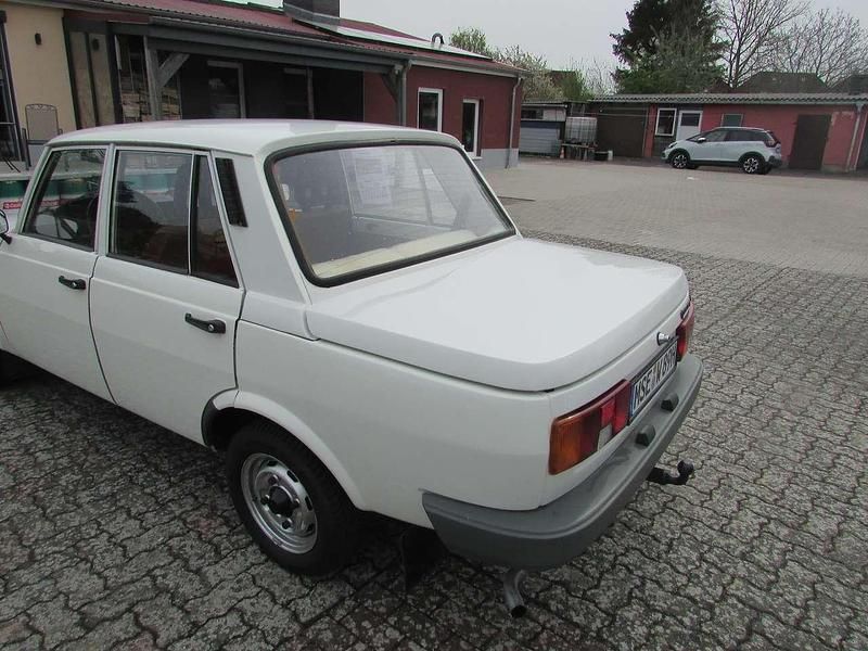 Gebraucht Wartburg 353 58 PS (42 kW) 1989 Weiß Limousine