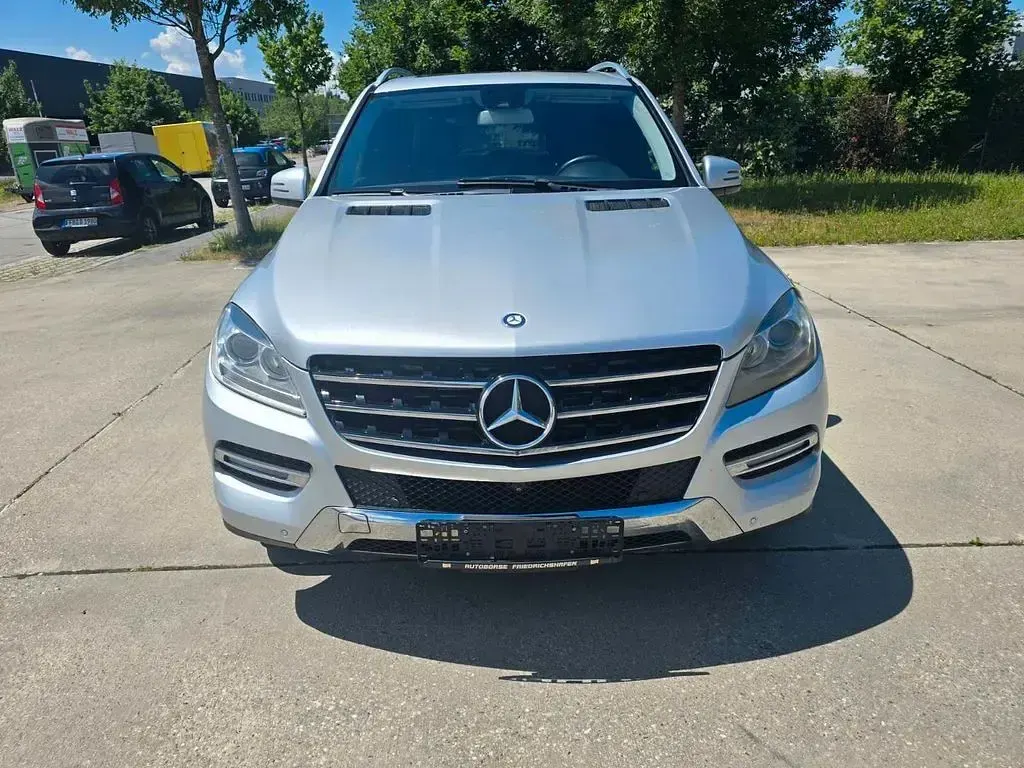 Gebraucht Mercedes ML350 258 PS (189 kW) 2014 Silber SUV
