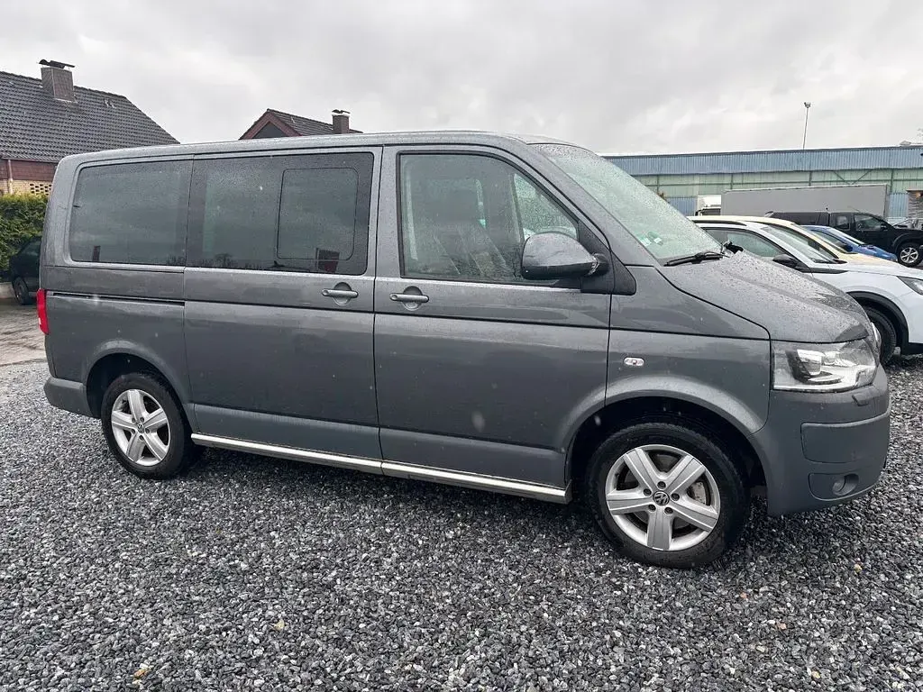Gebraucht VW Multivan PanAmericana 179 PS (131 kW) 2012 Grau Van / Kleinbus