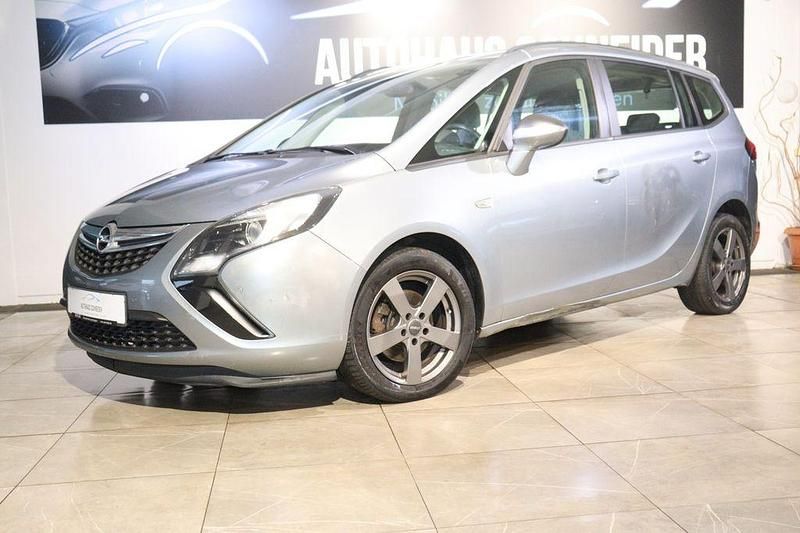 Gebraucht Opel Zafira Tourer Edition 140 PS (102 kW) 2012 Silber Van / Kleinbus
