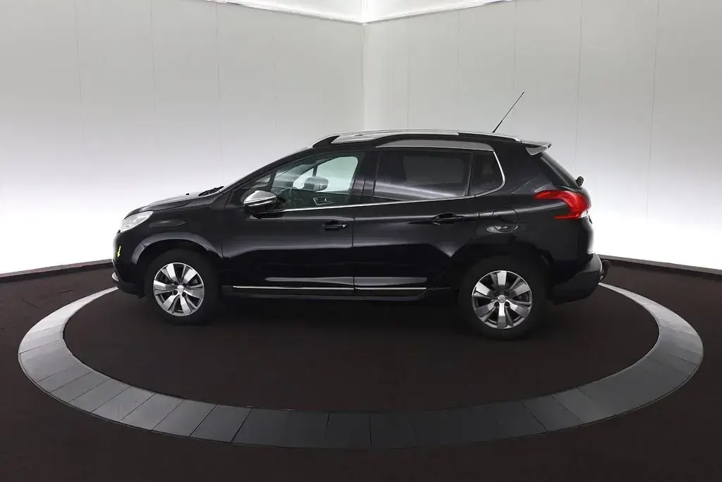 Gebraucht Peugeot 2008 Allure 116 PS (85 kW) 2015 Schwarz SUV