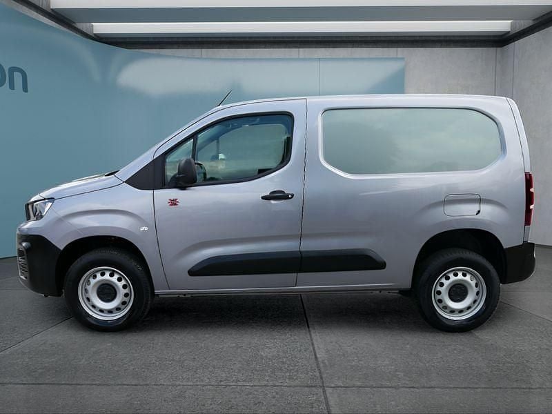 Neu Peugeot Partner 131 PS (96 kW) 2025 Silber Van / Kleinbus