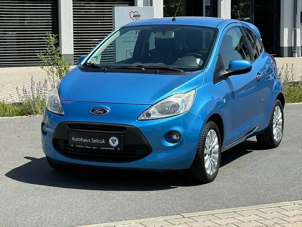 Gebraucht Ford Ka Titanium 69 PS (50 kW) 2012 Blau Kleinwagen