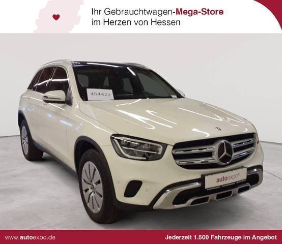 Designo diamantweiß bright Gebraucht 2022 Mercedes GLC300e Exclusive SUV | 32.289 € (Superpreis) - Bild 1/4