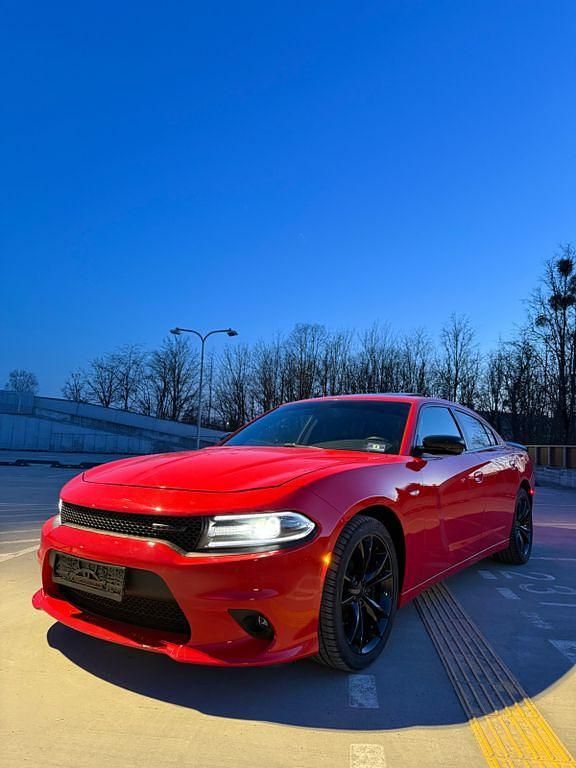 Gebraucht Dodge Charger 373 PS (274 kW) 2016 Rot Limousine