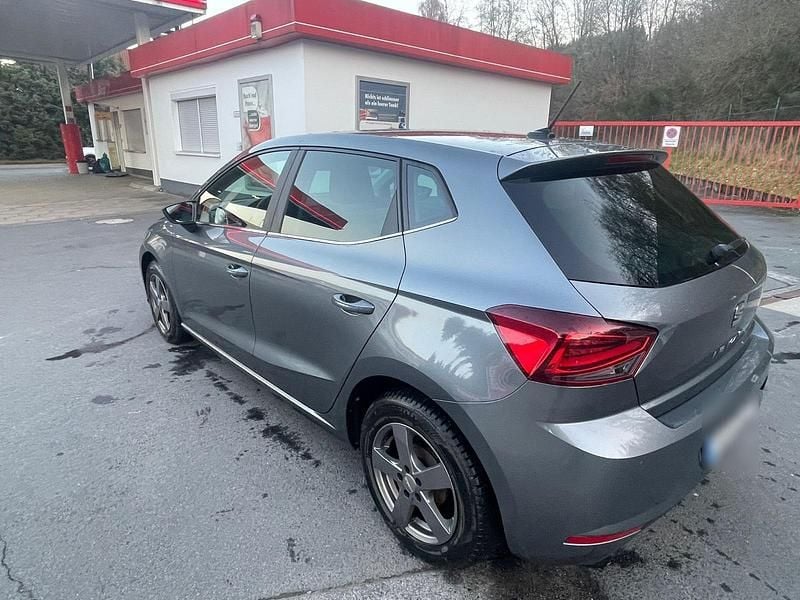 Gebraucht Seat Ibiza 75 PS (55 kW) 2024 Grau Kleinwagen