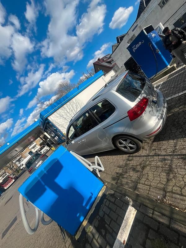 Gebraucht VW Sharan 170 PS (125 kW) 2011 Silber Van / Kleinbus