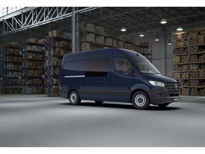 Gebraucht Mercedes Sprinter 163 PS (119 kW) 2020 Blau Van