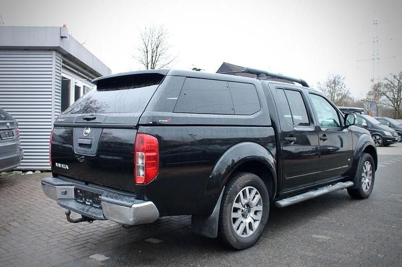 Gebraucht Nissan Navara 231 PS (169 kW) 2014 Schwarz Pickup