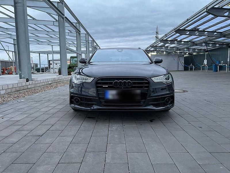 Gebraucht Audi A6 Black Edition 313 PS (230 kW) 2014 Blau Kombi