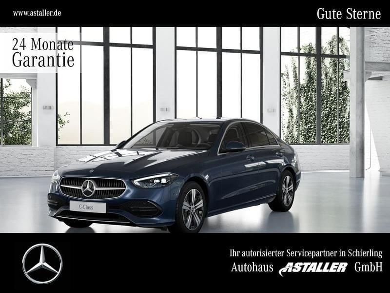 Metalliclack sodalithblau Gebraucht 2024 Mercedes C300e Avantgarde Limousine | 40.800 € (Superpreis) - Bild 1/4