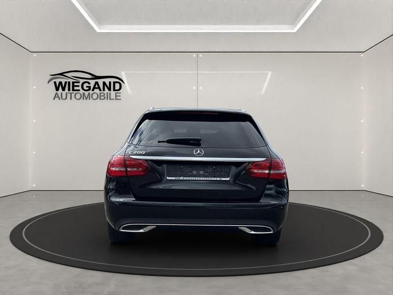 Gebraucht Mercedes C200 Business 184 PS (135 kW) 2019 Schwarz Limousine