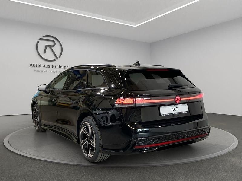 Neu VW ID.7 GTX 250 kW (340 PS) 2026 Schwarz Kombi