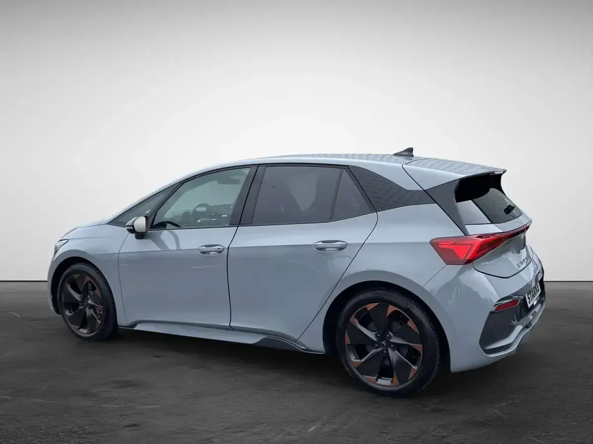 Gebraucht Cupra Born 150 kW (204 PS) 2023 Grau Kleinwagen