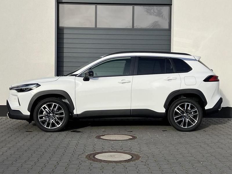 Neu Toyota Corolla Cross 140 PS (102 kW) 2026 SUV