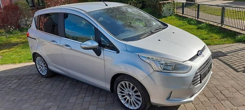 Second-hand Ford B-MAX SYNC Edition 101 CP (74 kW) 2013 Argintiu Monovolum